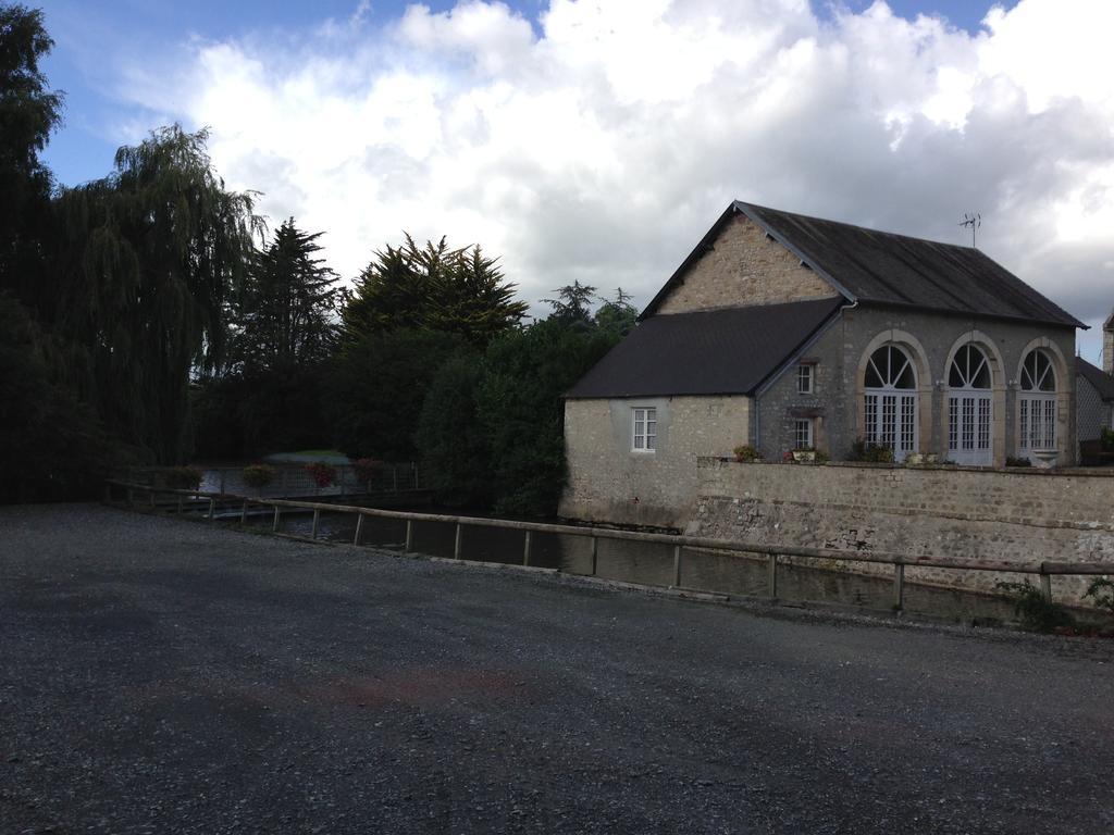 Domaine Saint-Hilaire Bed & Breakfast Exterior photo